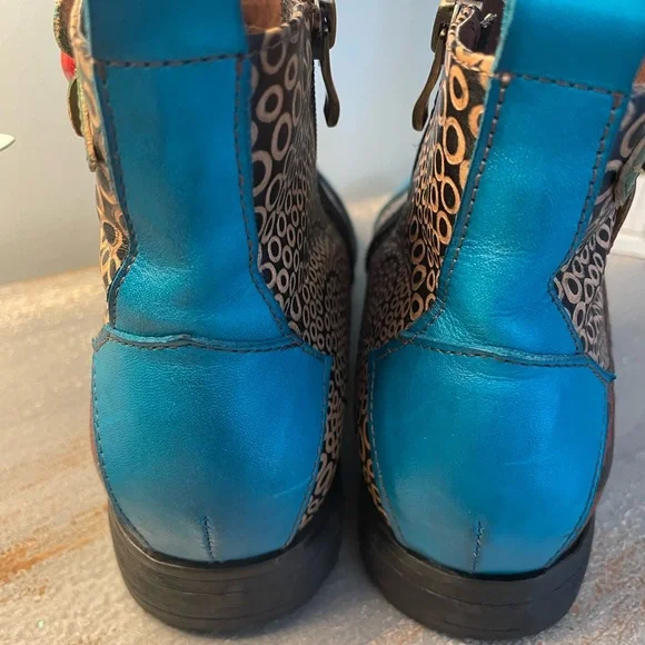 Women’s Socofy Booties - Picture 5 of 11